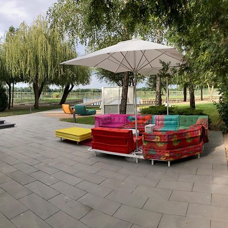 Donautica Hotel & Restaurant Fadd-Dombori المظهر الخارجي الصورة